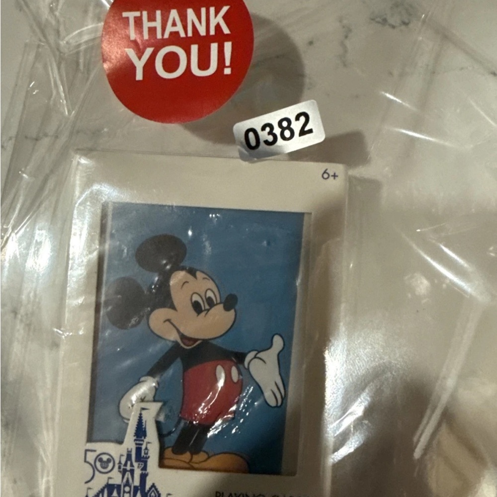 2021 Walt Disney World 50th Anniversary Mickey Mouse Playing Cards Brand New - Picture 5 of 5
